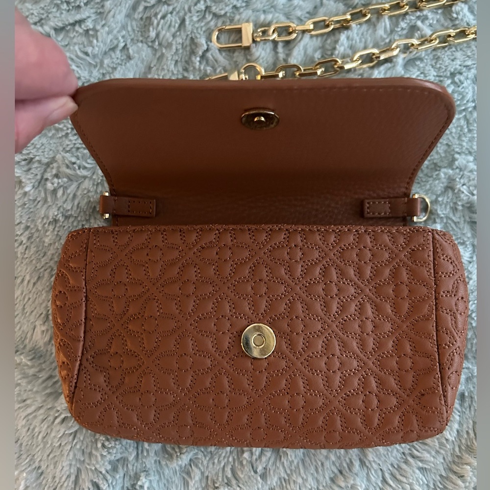 Tory Burch Quilted Mini Crossbody - NWOT! - Picture 5 of 10